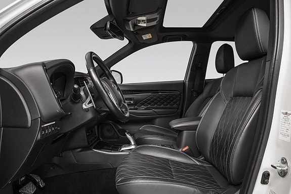 Mitsubishi Outlander 13 of 29