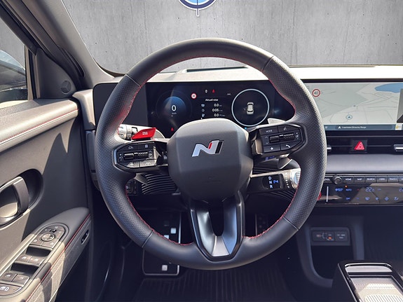 Hyundai Ioniq 5 10 of 23