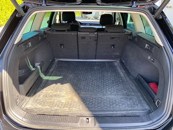 Volkswagen Passat 11 of 18