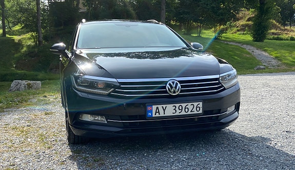 Volkswagen Passat 5 of 18