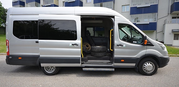 Ford Transit 11 of 30