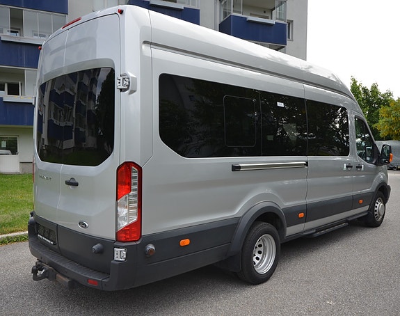 Ford Transit 5 of 5