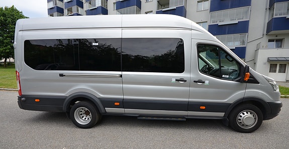 Ford Transit 3 of 5