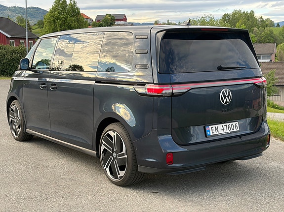 Volkswagen ID. Buzz 7 of 20
