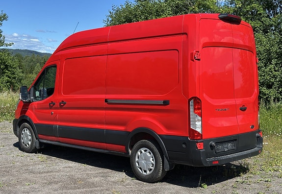 Ford Transit 4 of 5