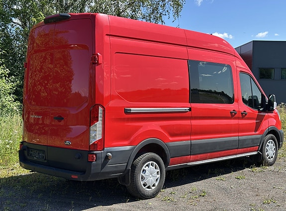 Ford Transit 3 of 5