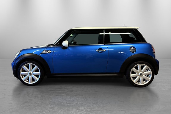 MINI Cooper S 8 of 30