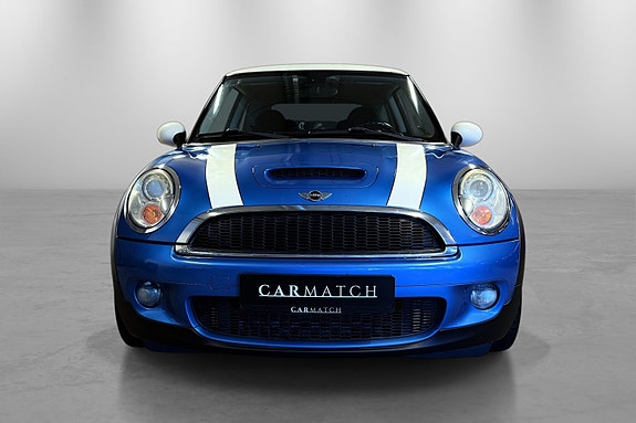 MINI Cooper S 2 of 30