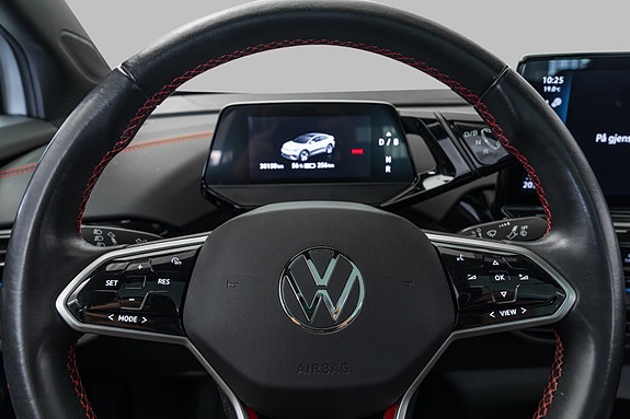 Volkswagen ID.5 GTX 22 of 30