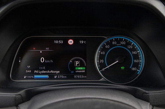 Nissan Leaf 13 of 21