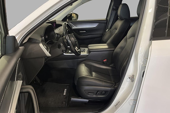 Mazda CX-60 10 of 28