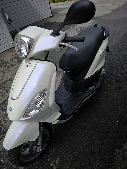 Piaggio Fly 50 2 of 10