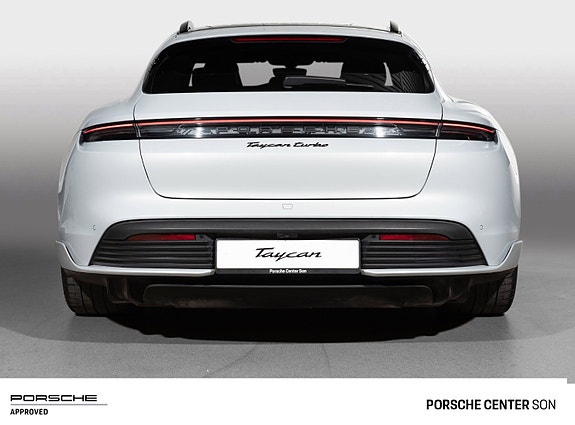 Porsche Taycan Sport Turismo 10 of 30