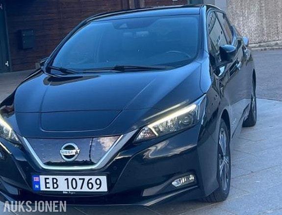 Nissan Leaf 2 of 30