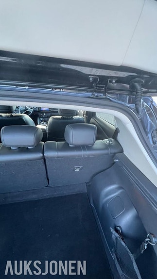 Nissan Leaf 25 of 30