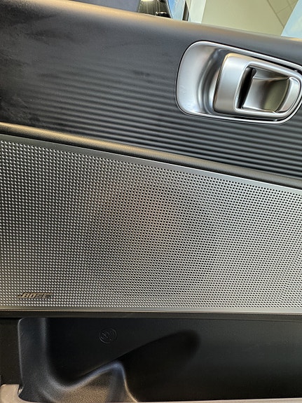 Hyundai Ioniq 6 15 of 27