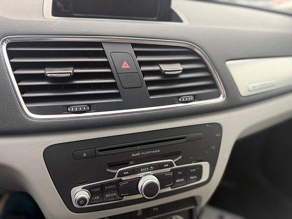 Audi Q3 15 of 15