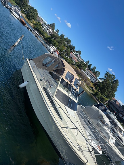 Fjord 24 med Volvo Penta diesel – mye påkostet – selges som prosjekt/rep 3 of 5