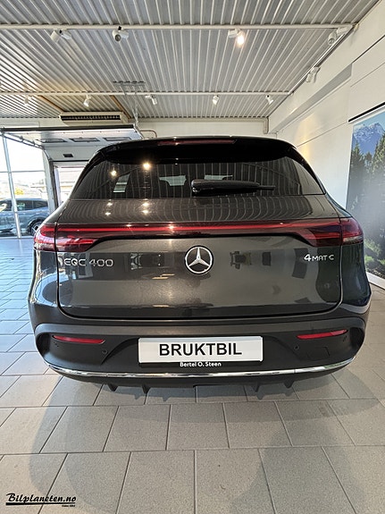 Mercedes-Benz EQC400 9 of 23