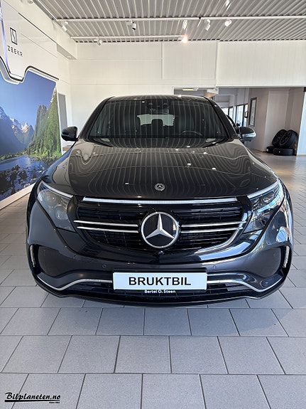 Mercedes-Benz EQC400 8 of 23
