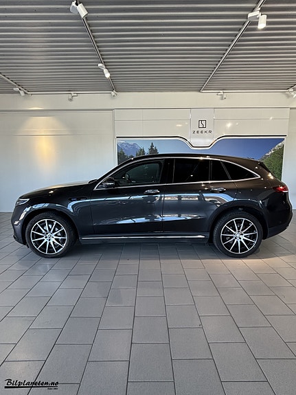 Mercedes-Benz EQC400 7 of 23