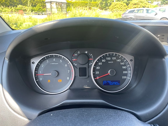 Hyundai i20 12 of 18