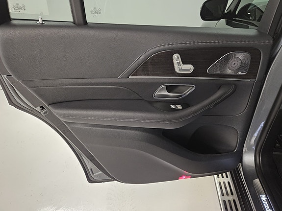 Mercedes-Benz GLS400 d 14 of 22