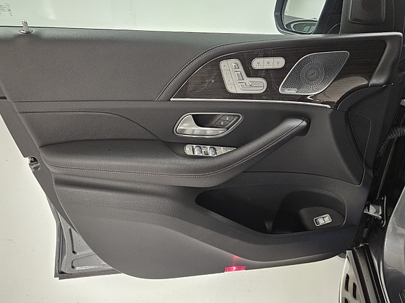 Mercedes-Benz GLS400 d 17 of 22
