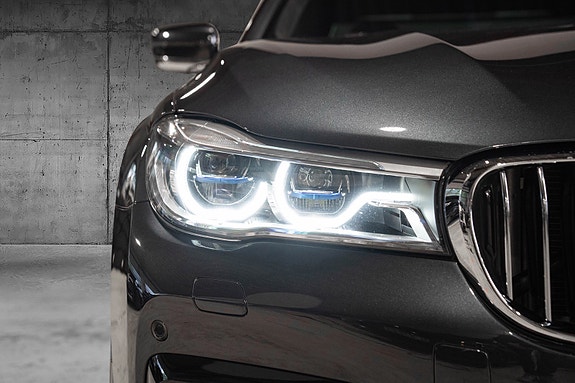 BMW 4 of 5