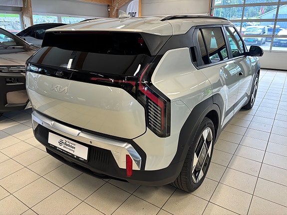 Kia EV3 4 of 20