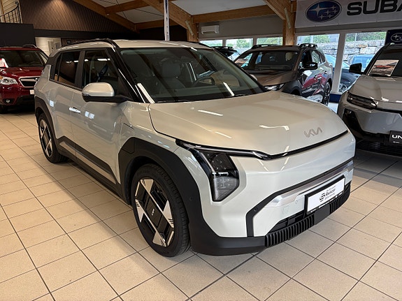 Kia EV3 6 of 20