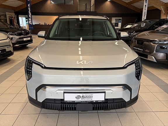 Kia EV3 7 of 20