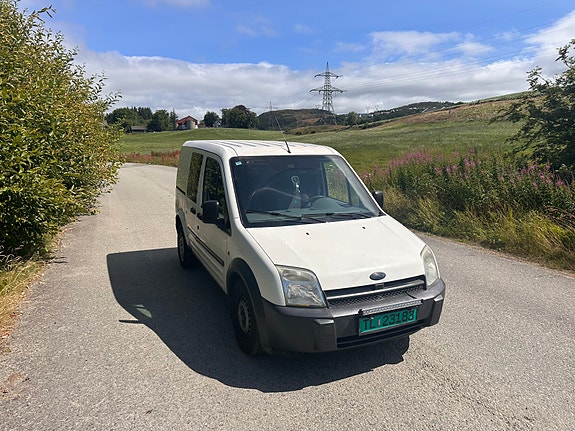 Ford Transit Connect 3 of 5