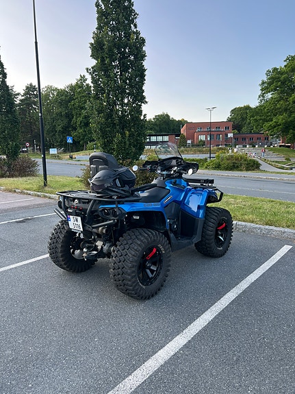 Can-Am Outlander Max XT 570 T 2 of 27