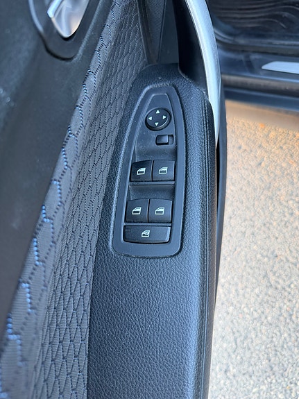 BMW 116i 19 of 30