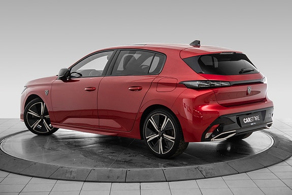 Peugeot 308 3 of 5