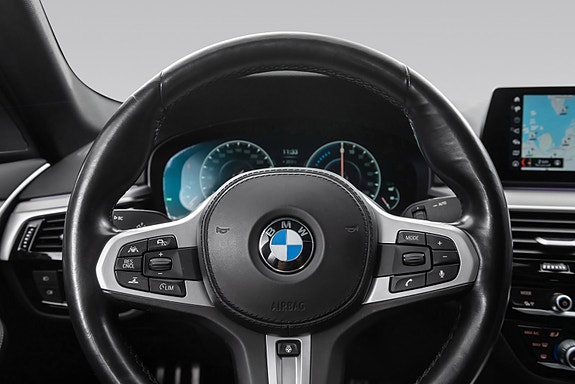BMW 5-Serie 17 of 30