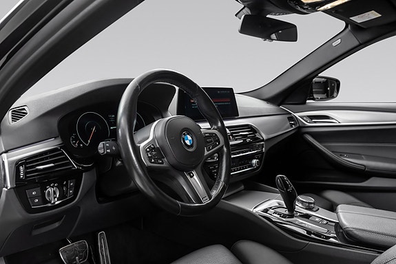 BMW 5-Serie 14 of 30