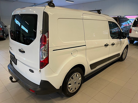 Ford Transit Connect 3 of 5