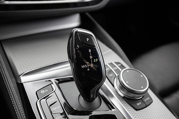 BMW 5-Serie 27 of 30