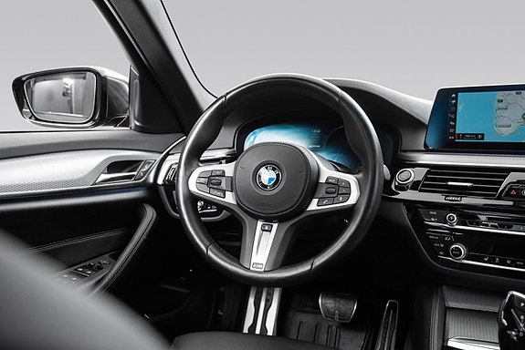BMW 5-Serie 15 of 30