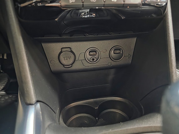 Peugeot 2008 24 of 28
