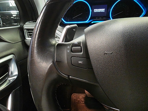 Peugeot 2008 20 of 28