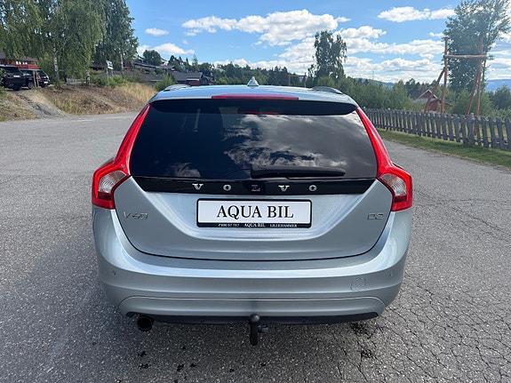 Volvo V60 7 of 17