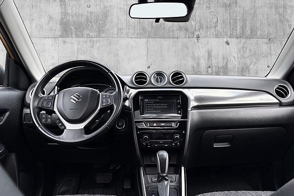Suzuki Vitara 13 of 16