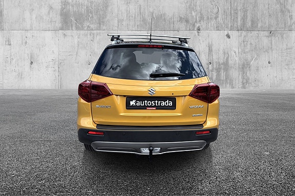 Suzuki Vitara 4 of 16