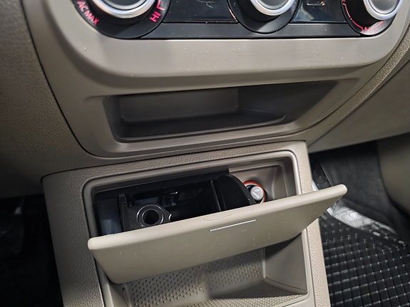 Volkswagen Golf Plus 23 of 30