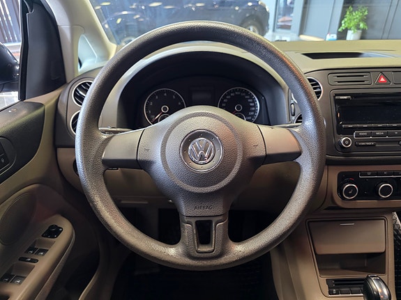 Volkswagen Golf Plus 18 of 30