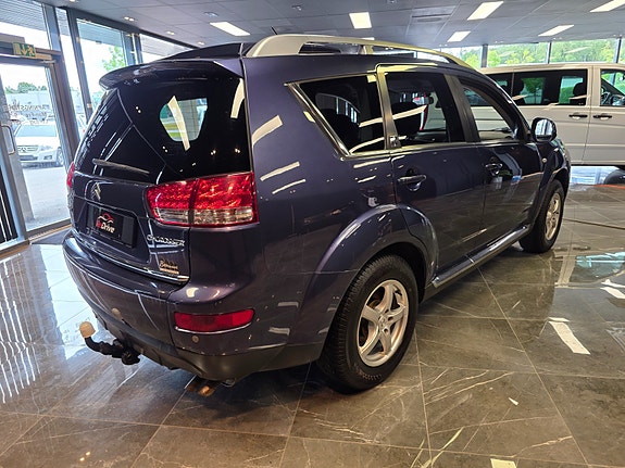 Citroen C-Crosser 4 of 5
