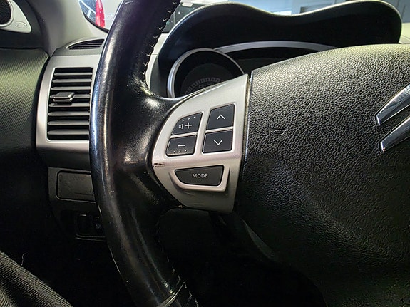 Citroen C-Crosser 22 of 30